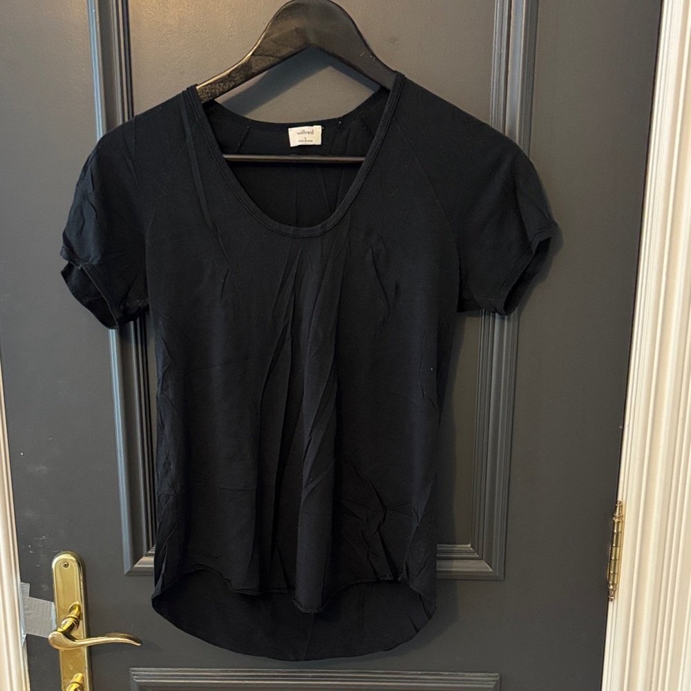 Wilfred Black Short Sleeve Tee